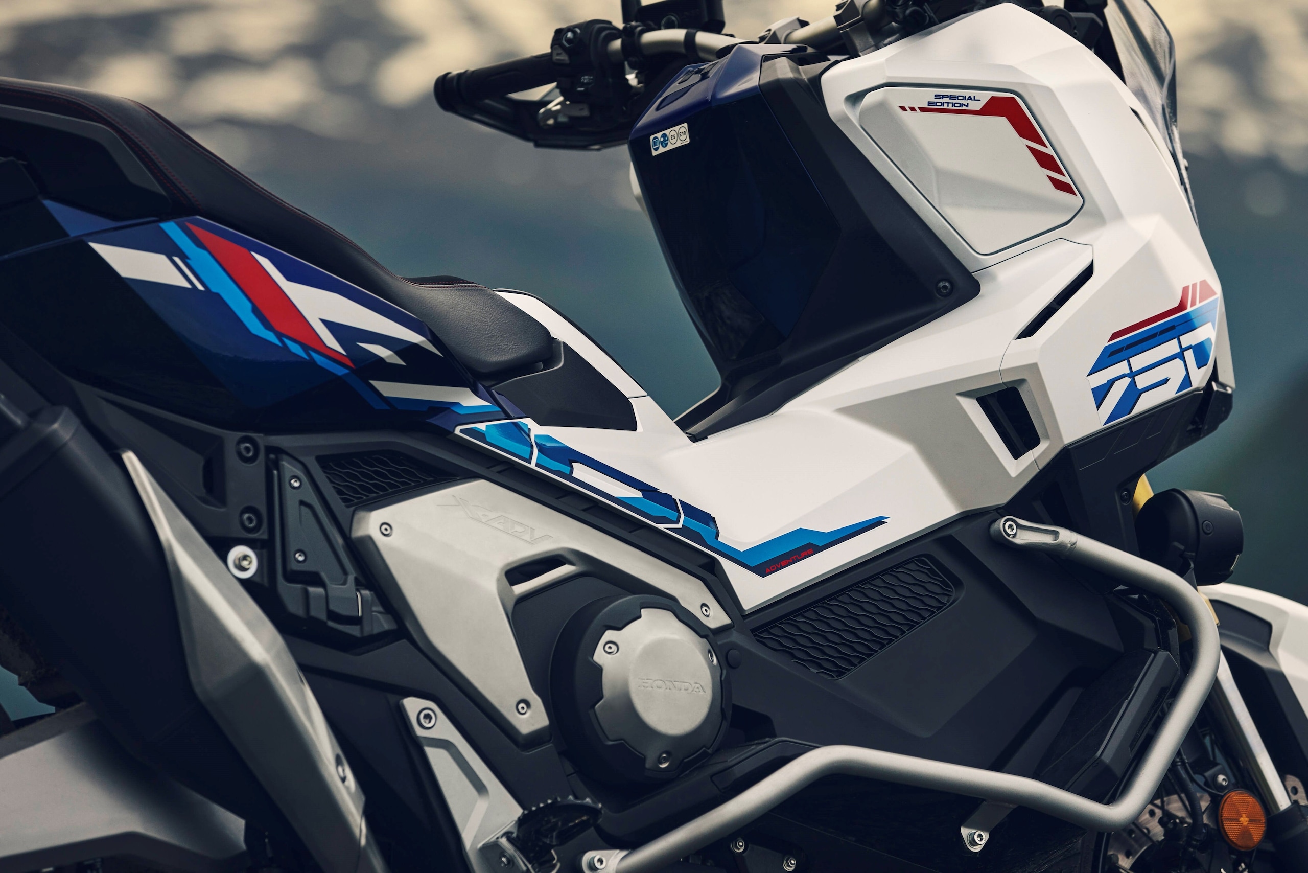 Honda X-ADV 750 DCT Travel Special Edition