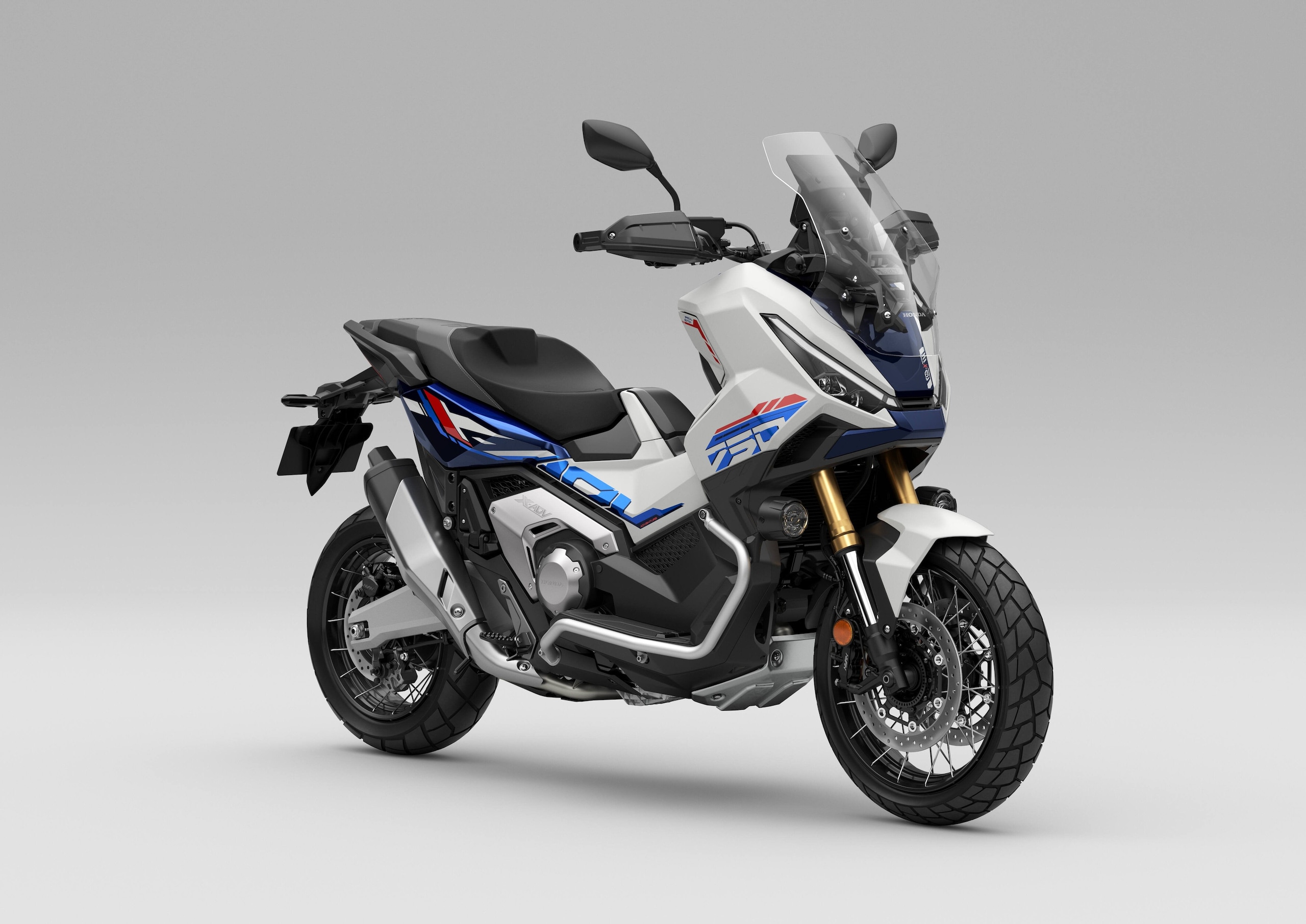 Honda X-ADV 750 DCT Travel Special Edition