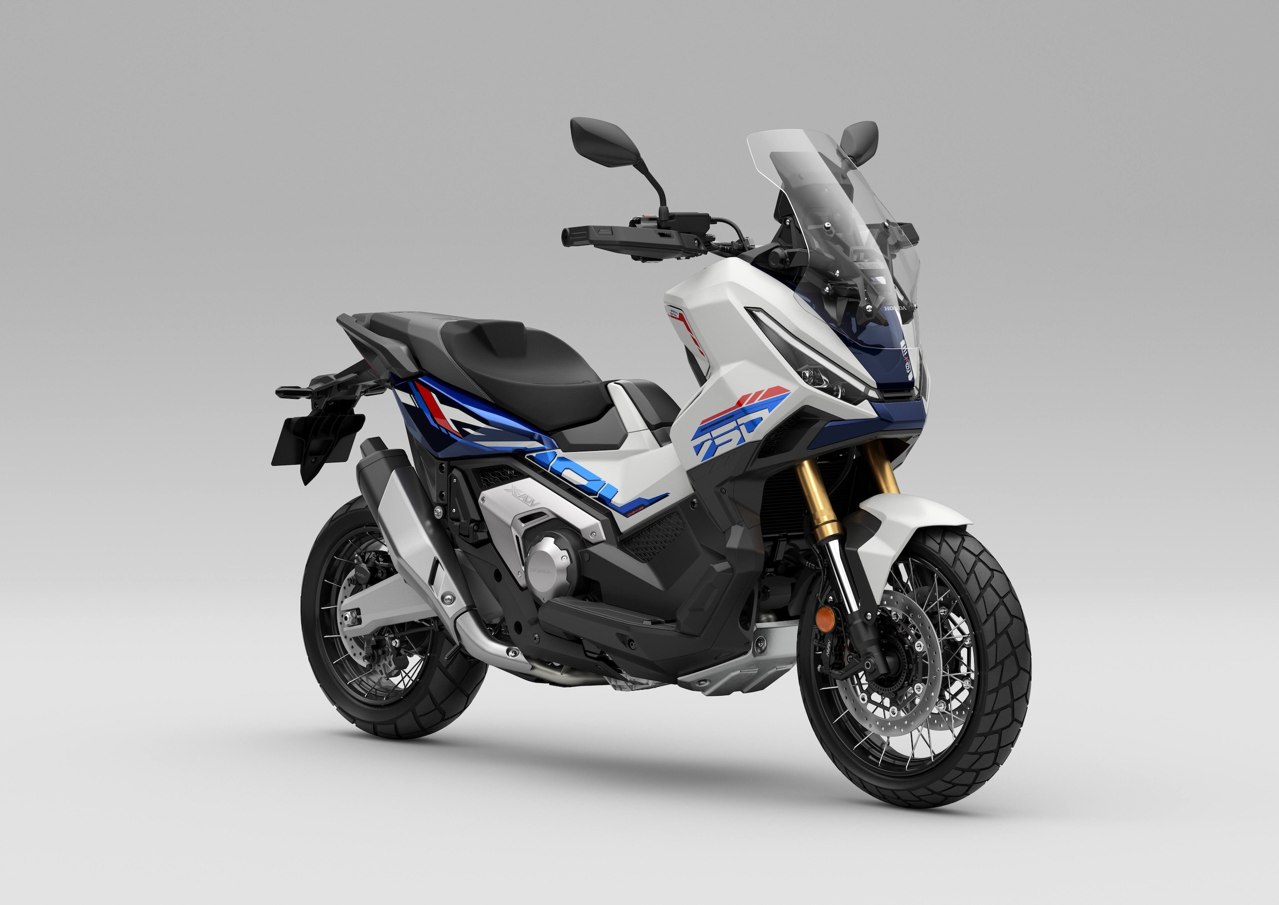 Honda X-ADV 750 DCT Travel Special Edition