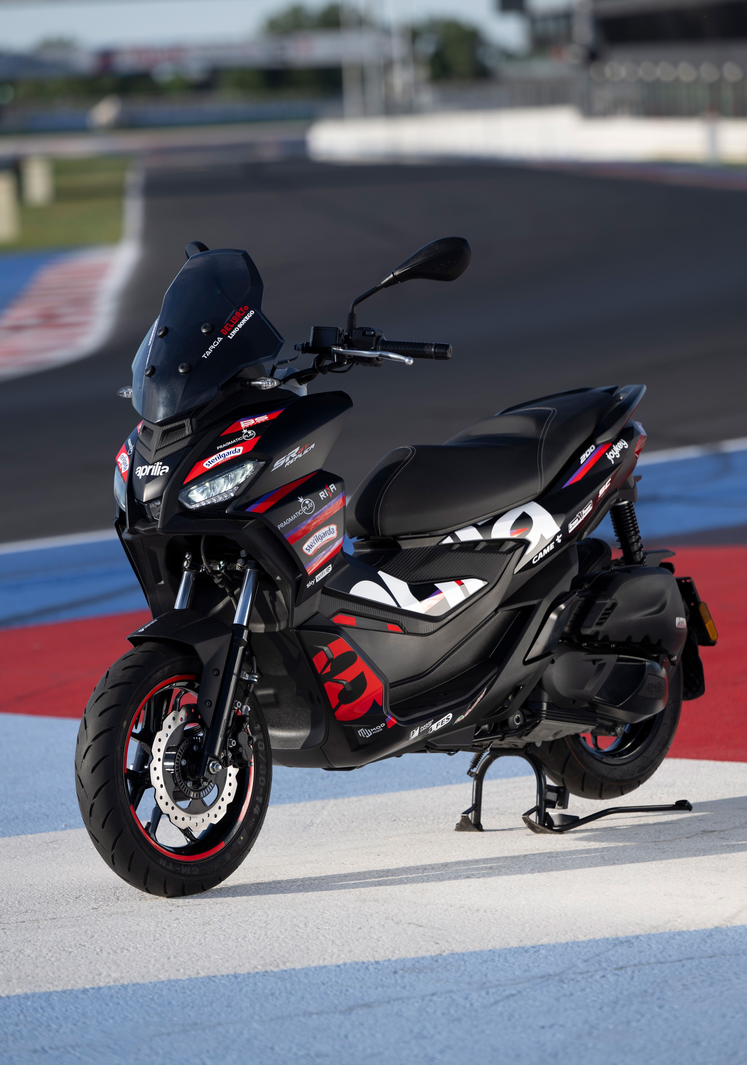 Aprilia SR GT Replica 200