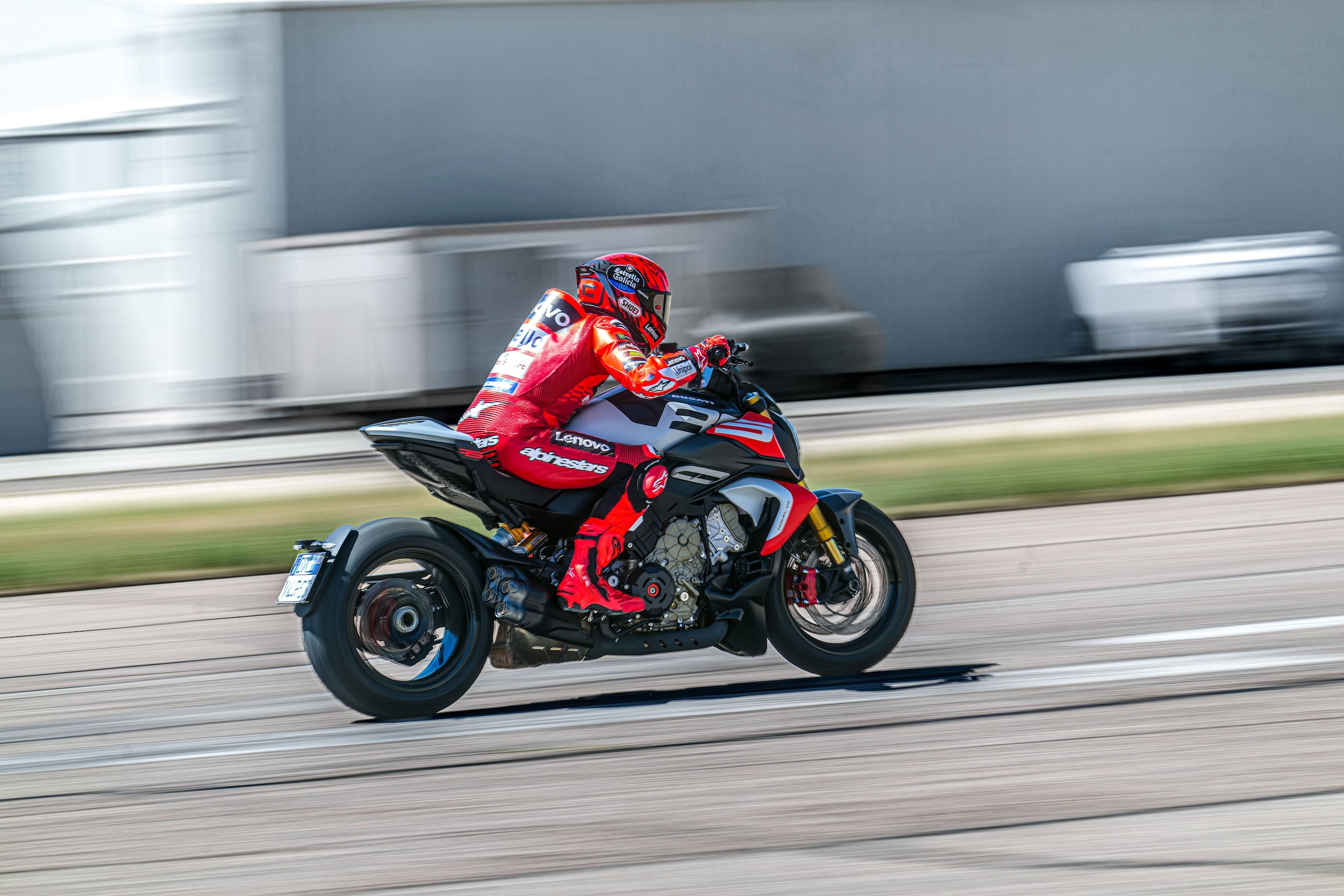 Ducati Diavel V4 RS
