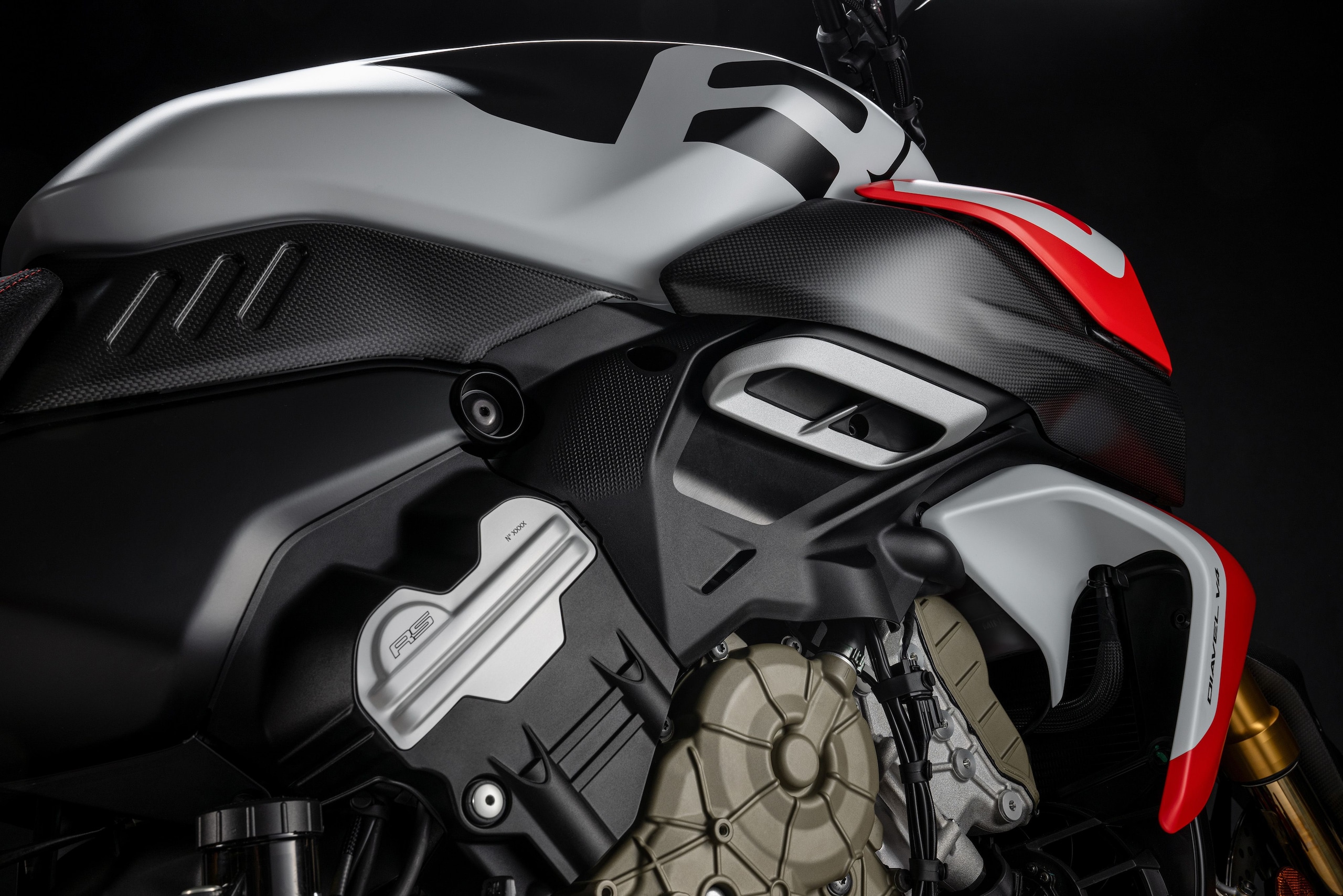 Ducati Diavel V4 RS