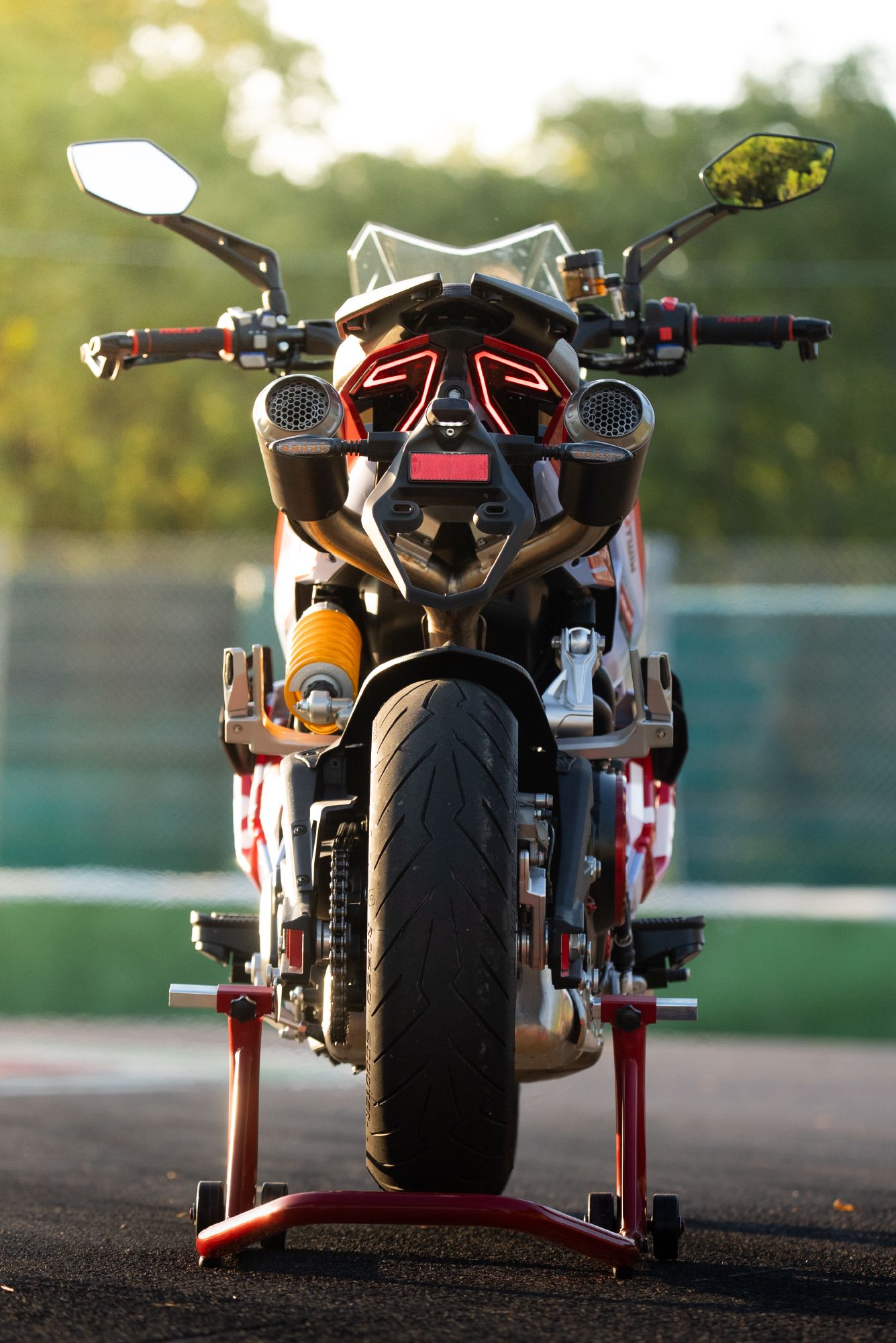 Italjet Dragster 700 Twin Limited Edition Team Gresini
