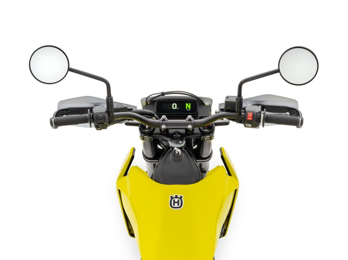 Husqvarna 701 Supermoto
