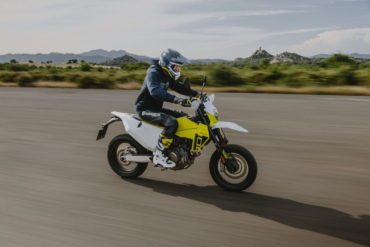 Husqvarna 701 Supermoto